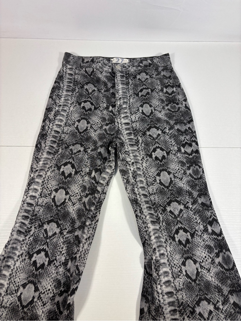 We The Free Free People Snakeskin Mega Flare Bell Bottom Jeans 27 View 4